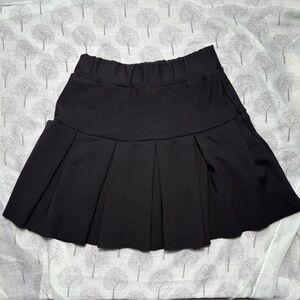 Black skirt small ~ mini A-line 15” cosplay school girl or anime vibe
